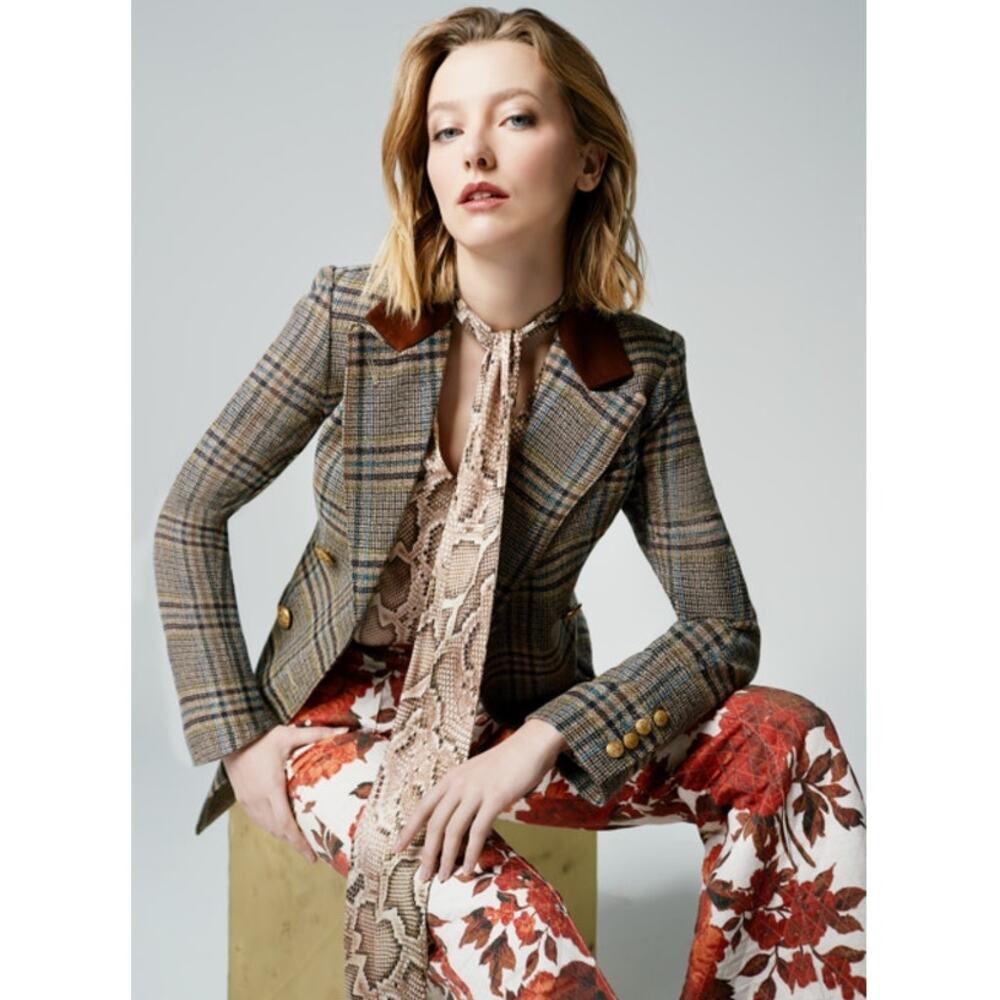 NWT SMYTHE Patch Pocket Wedding Blazer Tan Plaid Gold Buttons Size 8 - Picture 1 of 12